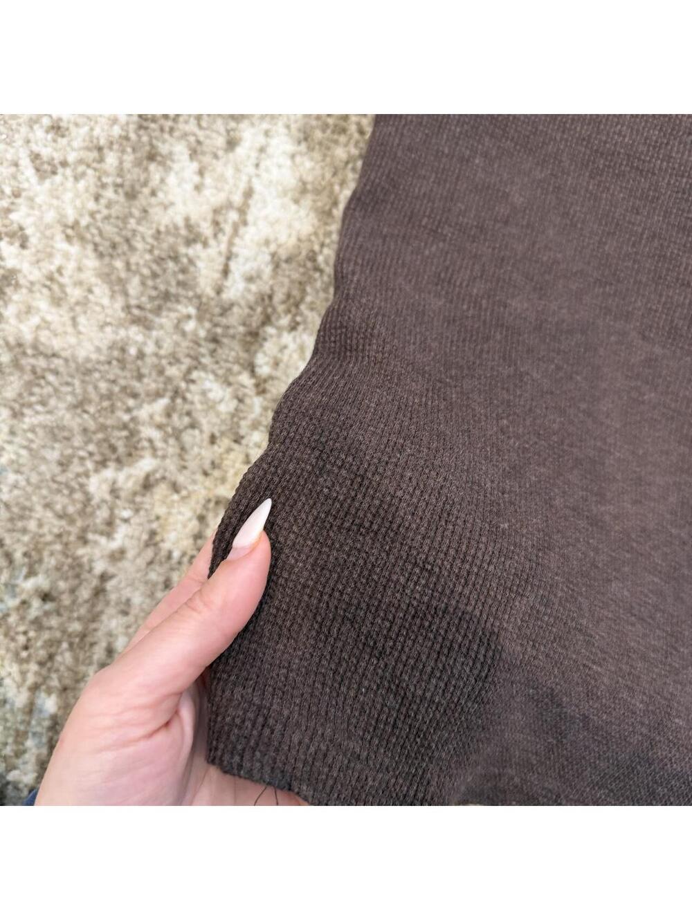 Brandy Melville Women's Brown Tshirt - Picture 2 of 2